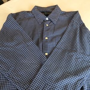 🦩Banana Republic men’s shirt size large blue white